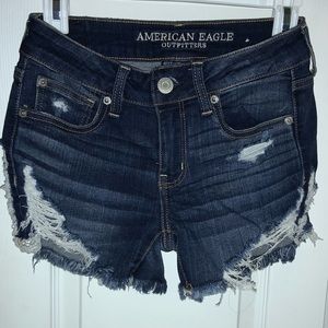 American Eagle Jean - distressed midi shorts